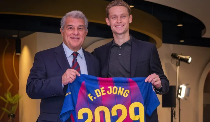 De Jong con Laporta