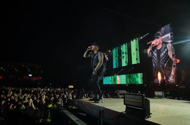 Más temas clásicos estuvieron de la voz de Wisin / Cortesía OCESA