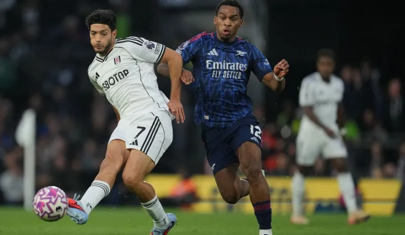 Jiménez ante Arsenal