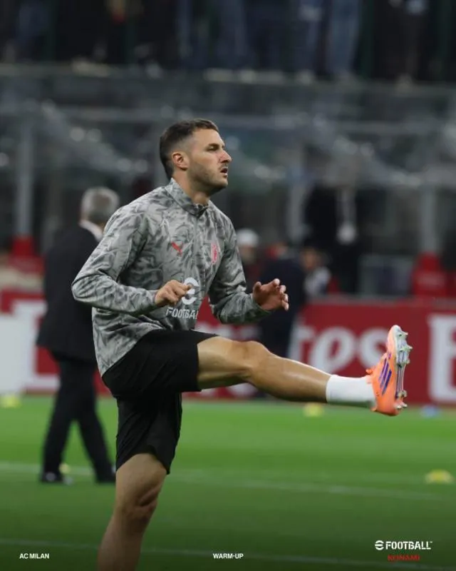 Giménez, en entrenamiento I @acmilan