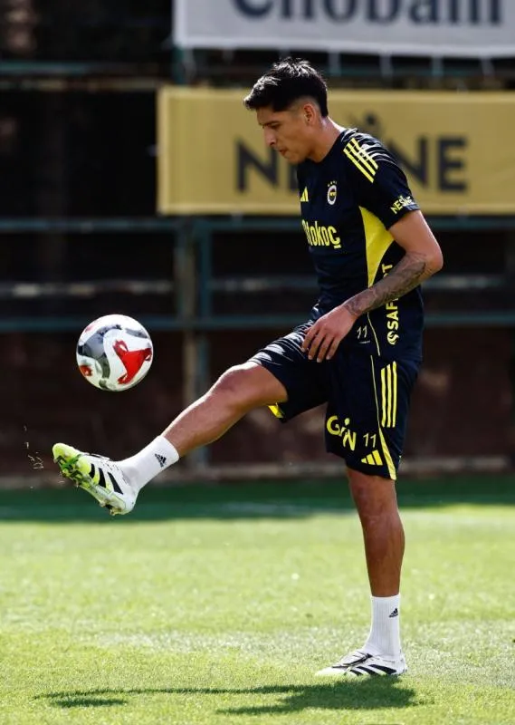 Se enfoca en la Europa League