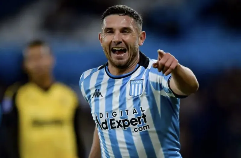 Racing | @ApuestasGur