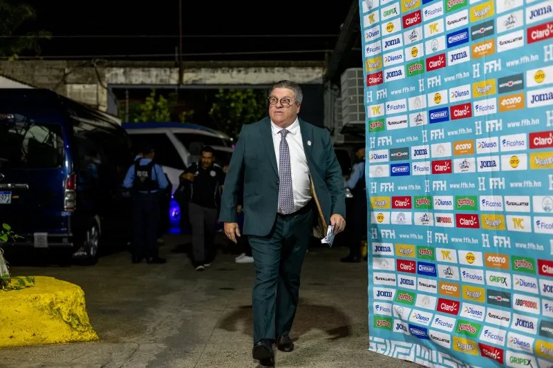 Miguel Herrera está al borde de la eliminación