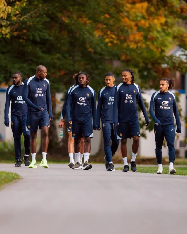 Francia sale a escena este viernes