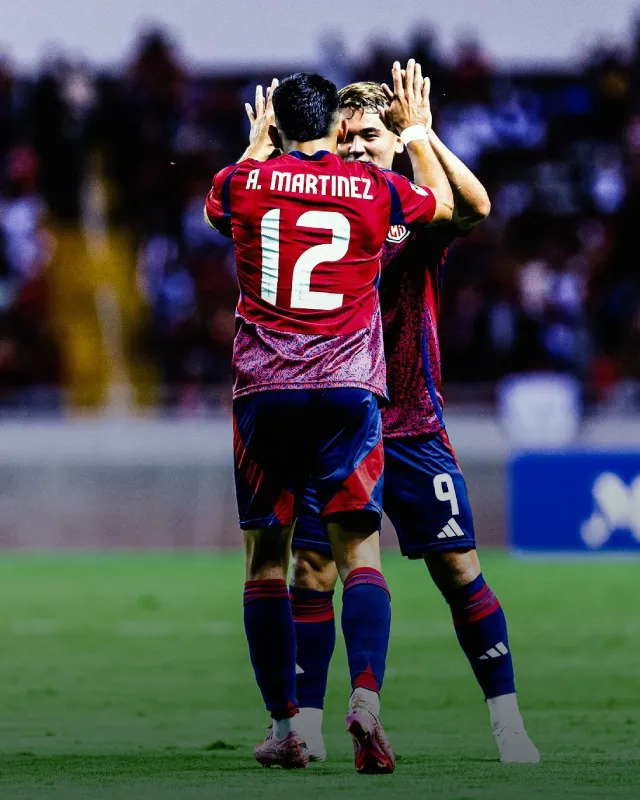 Costa Rica goleó 4-1 a Nicaragua