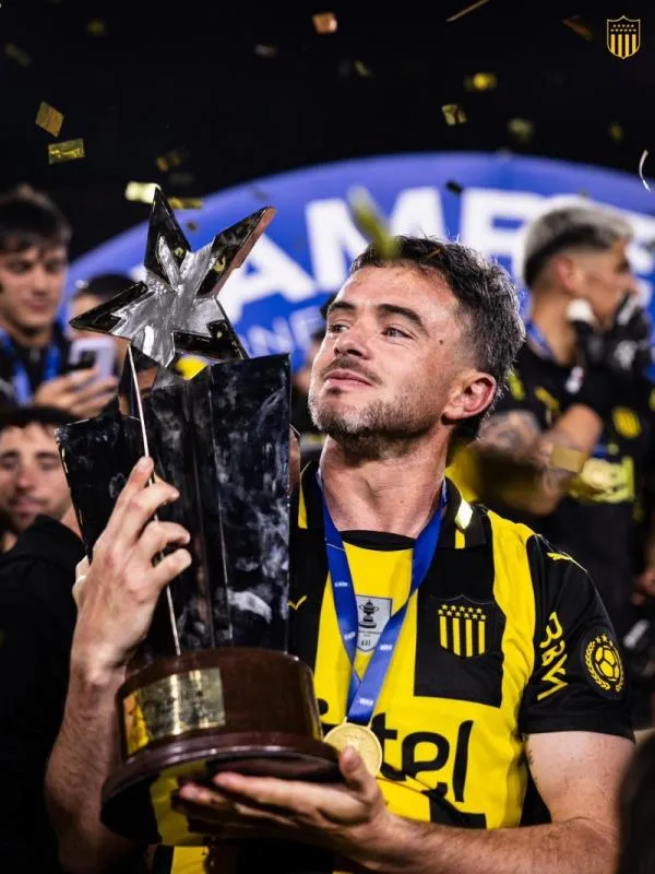 Peñarol | @OficialCAP