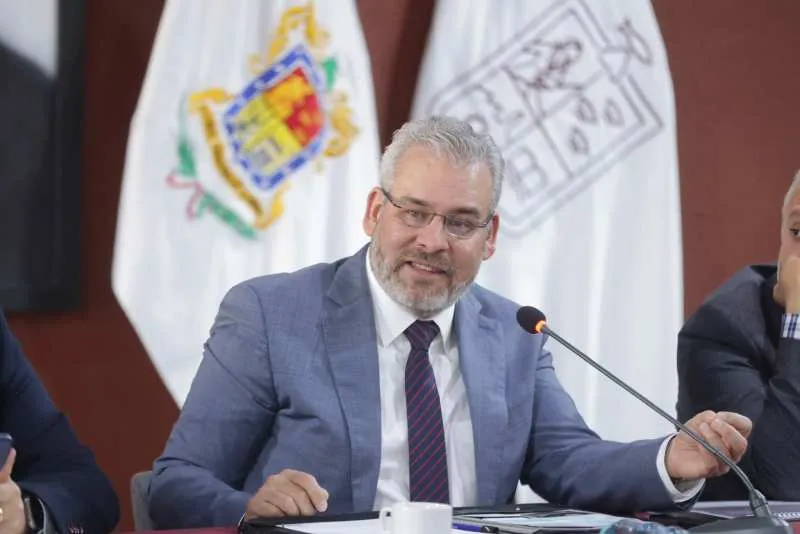 Criticaron al gobernador