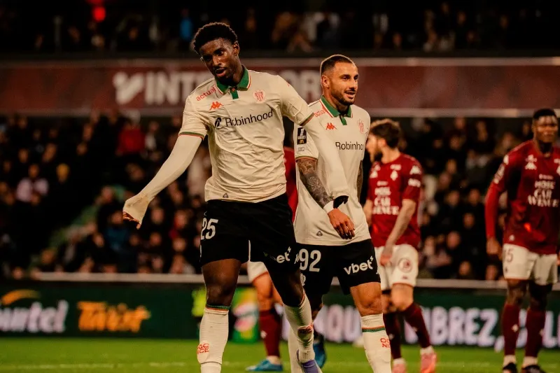 Niza atraviesa una grave crisis deportiva