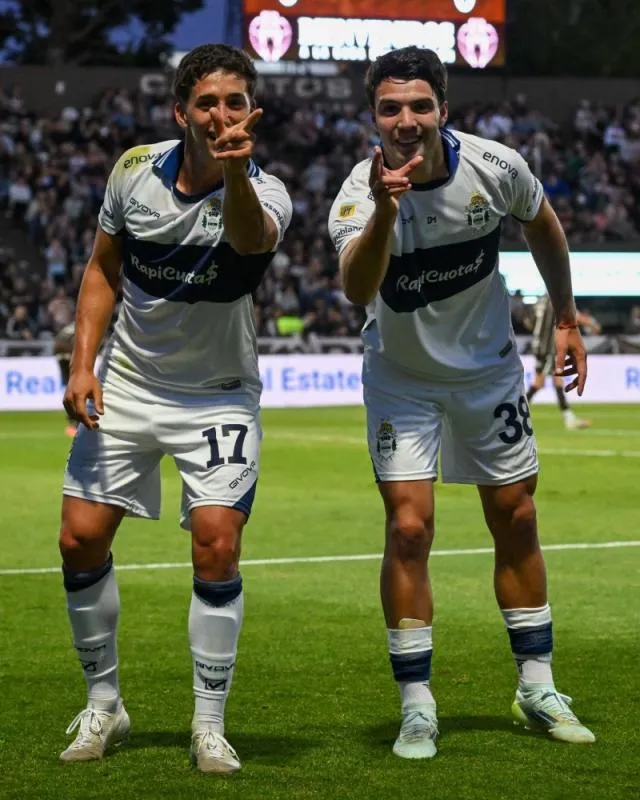 Gimnasia entró | @LigaAFA