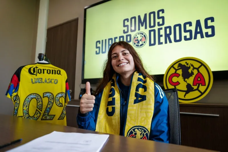 Itzel es la futura arquera azulcrema