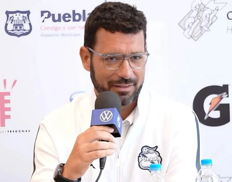 Sería el nuevo DT de la Franja