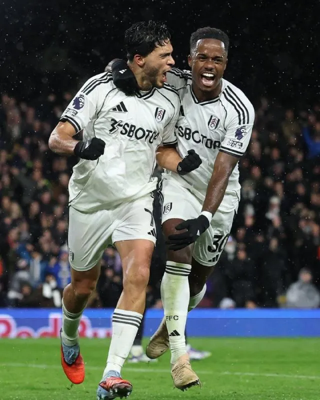 Raúl Jiménez | @premierleague