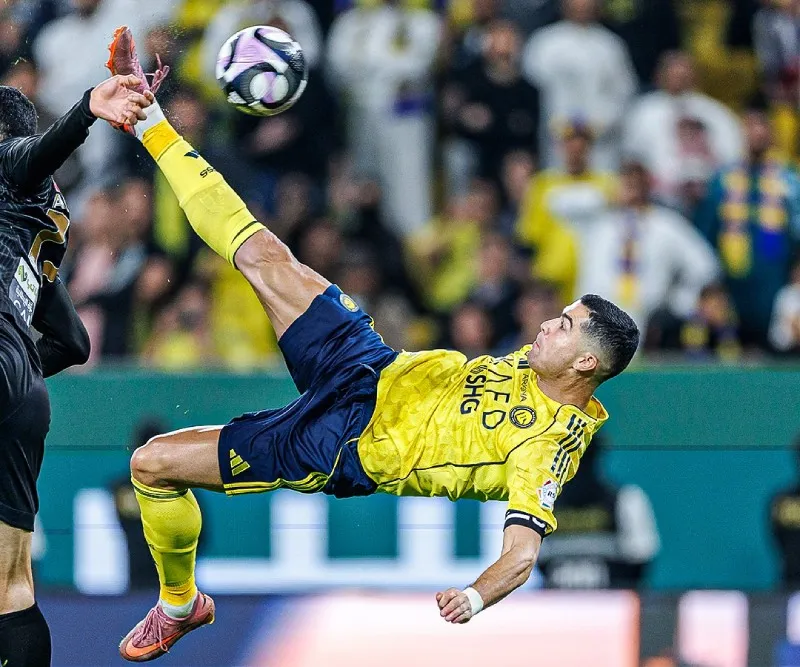 Brilló con un gol de Chilena