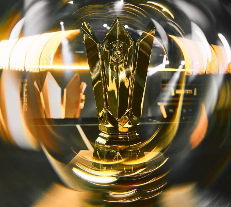 Levantaron el trofeo