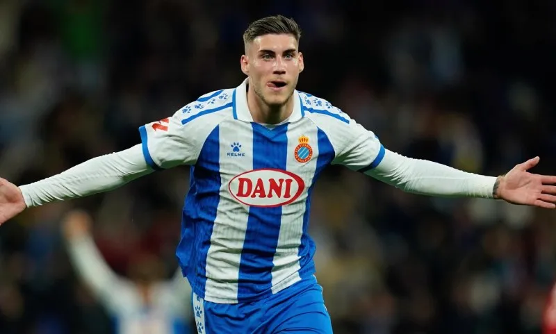 Marcó cerca del Final