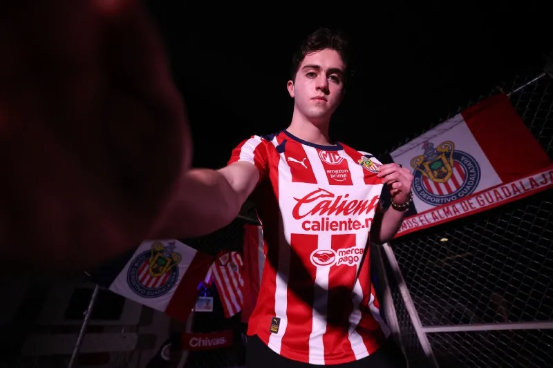 El fichaje | @Chivas