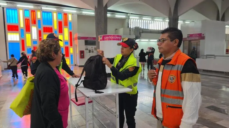 Las revisiones preventivas buscan reducir riesgos dentro de estaciones y trenes. / Metro CDMX
