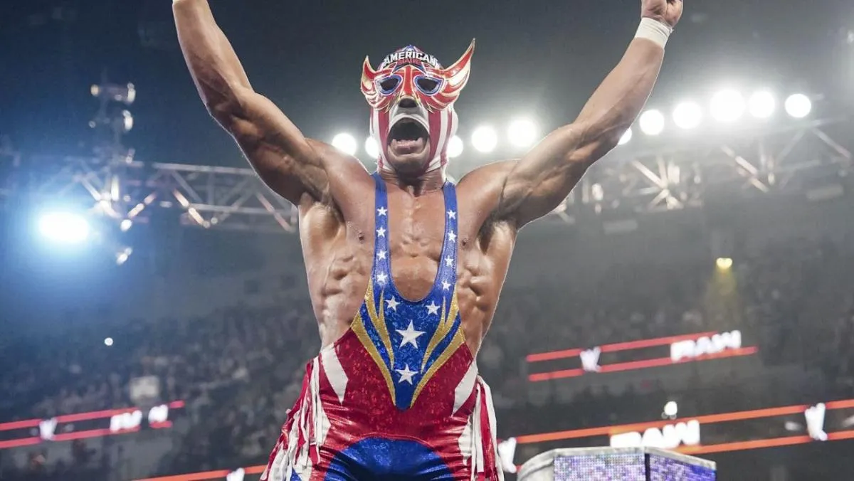 Grande América luchará en AAA | @WWE