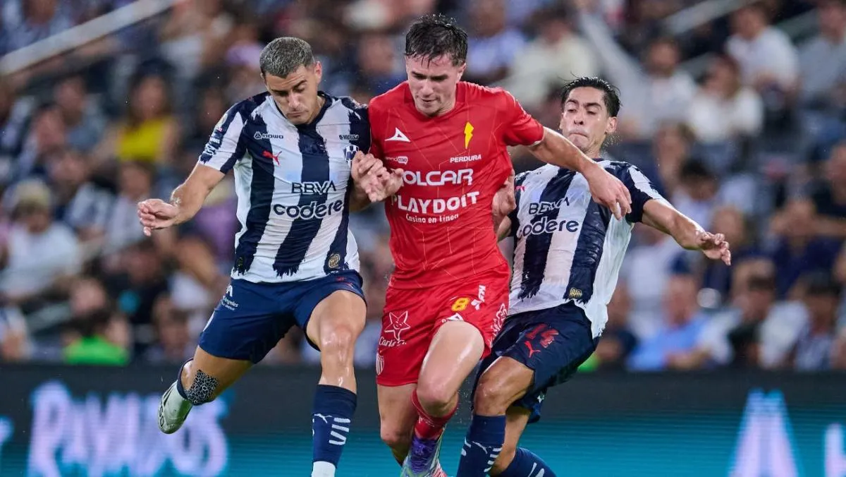 Berte durante el partido contra Necaxa | MEXSPORT