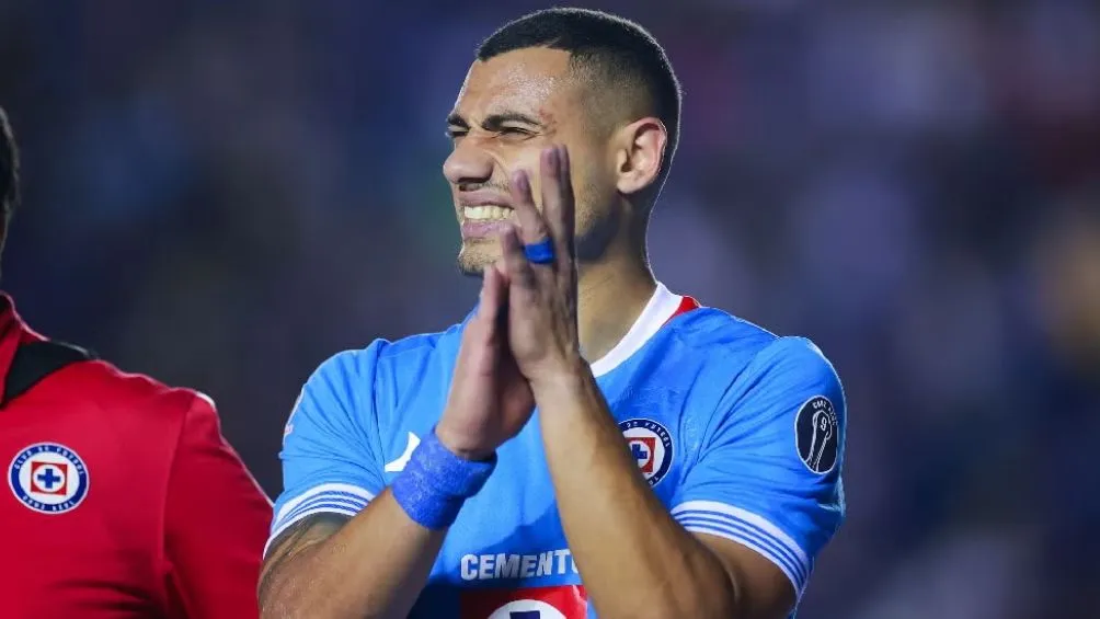 Giorgios dirá adiós a Cruz Azul para volver a Grecia | IMAGO7