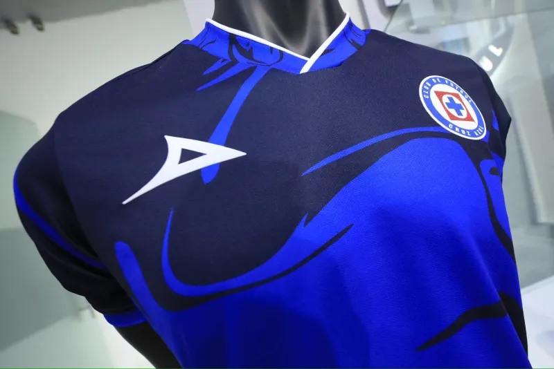 Pirma seguirá vistiendo a Cruz Azul