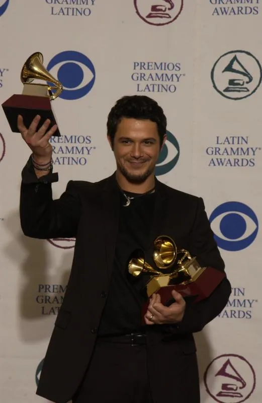 La noche más esperada será dentro de unos días / FB: @LatinGRAMMYs