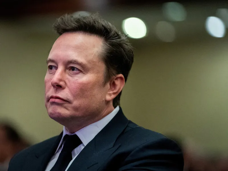 El magnate dijo que su enciclopedia virtual está hecha por Inteligencia Artificial / Redes Sociales