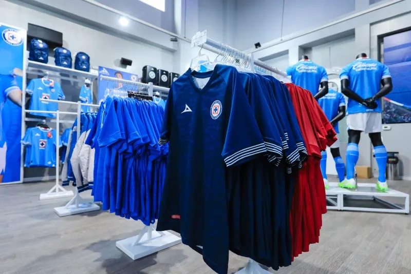 Pirma viste a Cruz Azul desde 2023