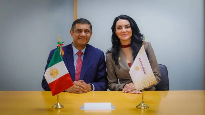 Héctor Elizalde Mora junto con Gabriela Jiménez./ IG: @gabyjimenezgo