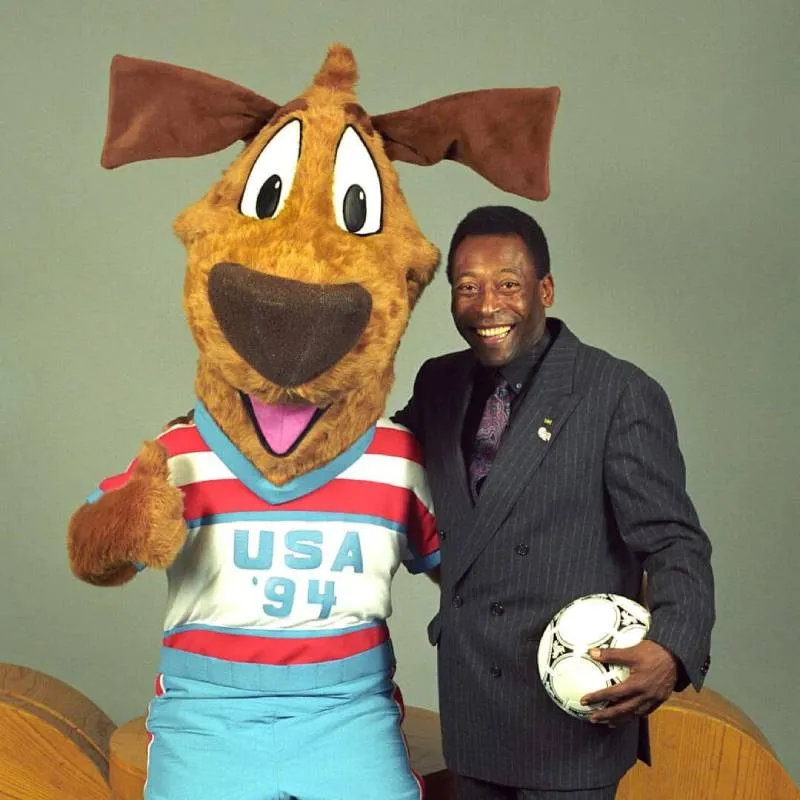 Pelé y las mascotas | @90sfootball