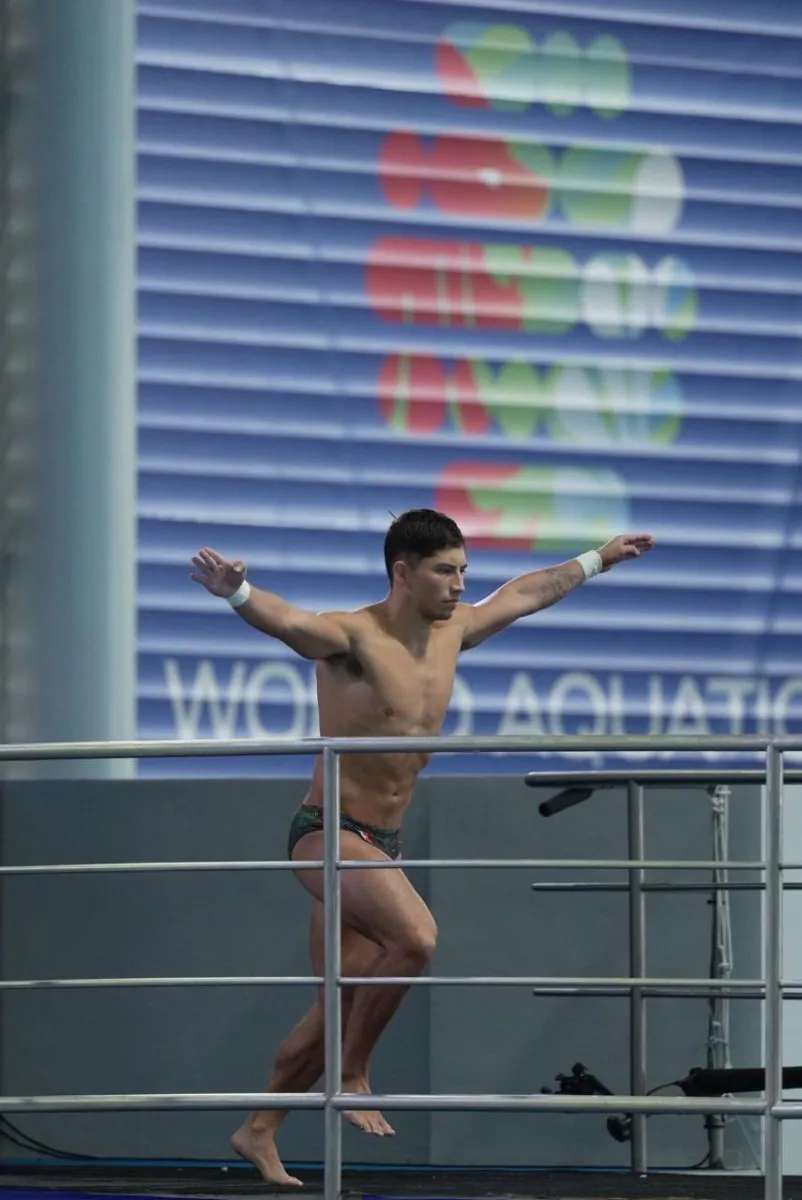 Randal realizó un gran clavado para colgarse el bronce