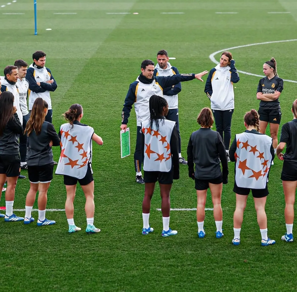 En el Real Madrid | @AlexCarZe