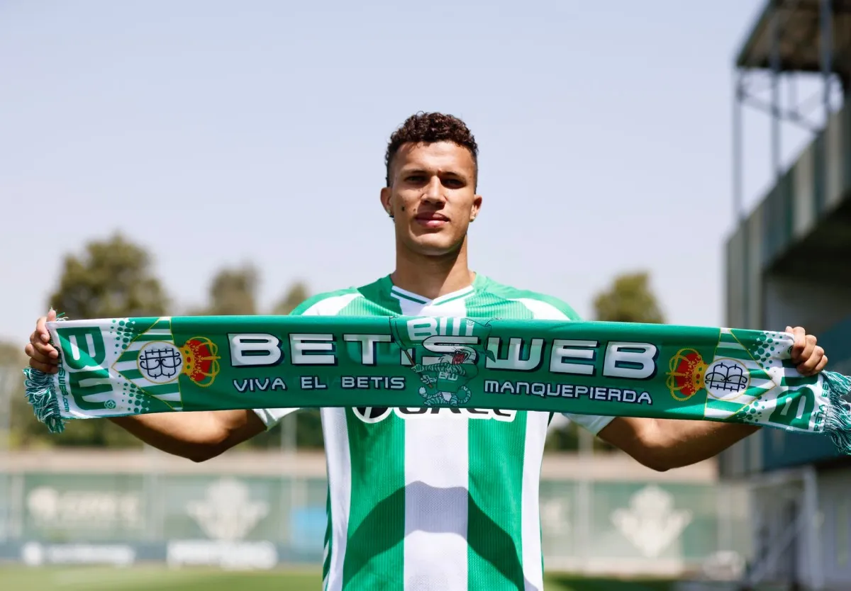 Con dolencias | @betisweb