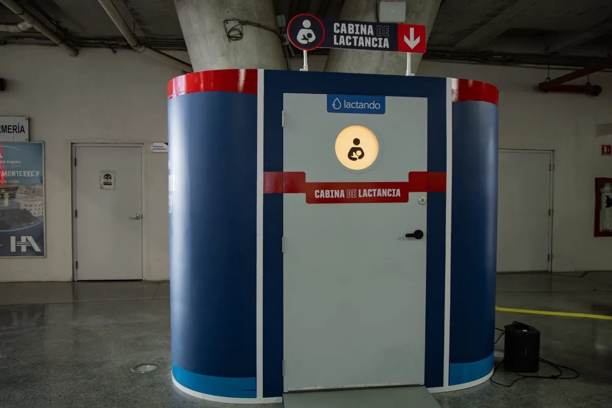 Rayadas tiene su primera de cuatro cabinas de lactancia