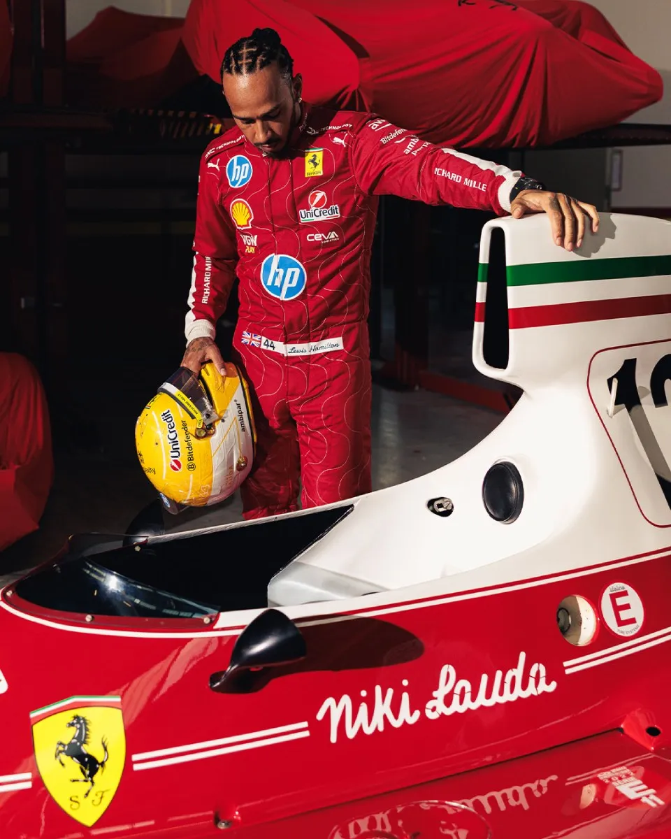 El auto rinde homenaje a Niki Lauda