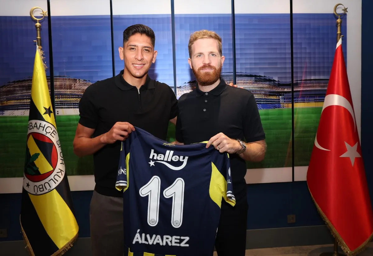 Edson Álvarez está listo para sumar sus primeros minutos con Fenerbahce