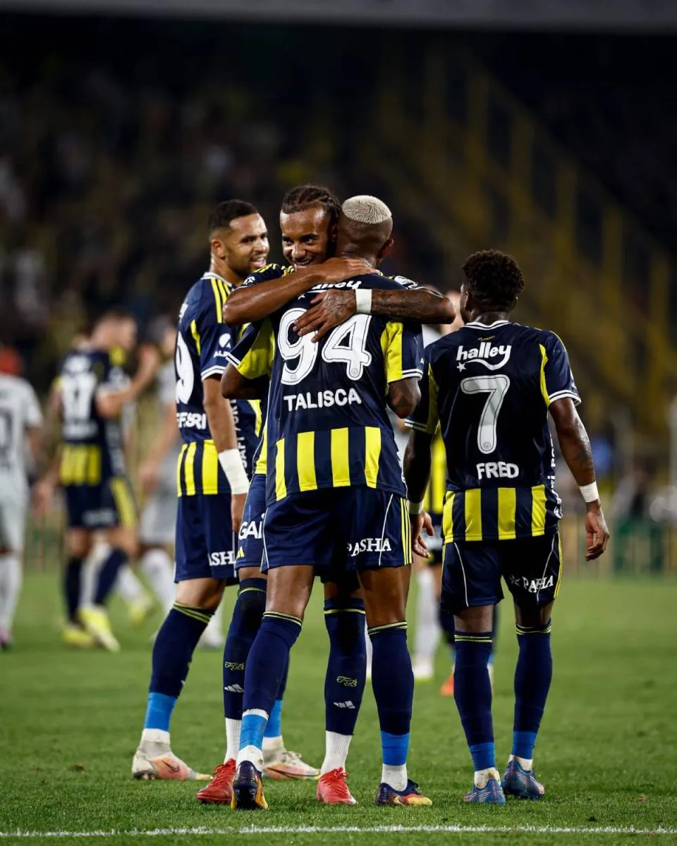El conjunto turco | @Fenerbahce