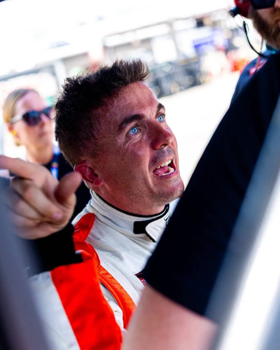 Frankie Muniz | @turnfour_fr