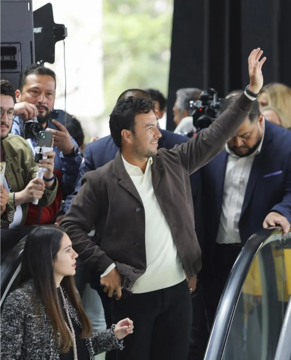 Checo Pérez | @SChecoPerez