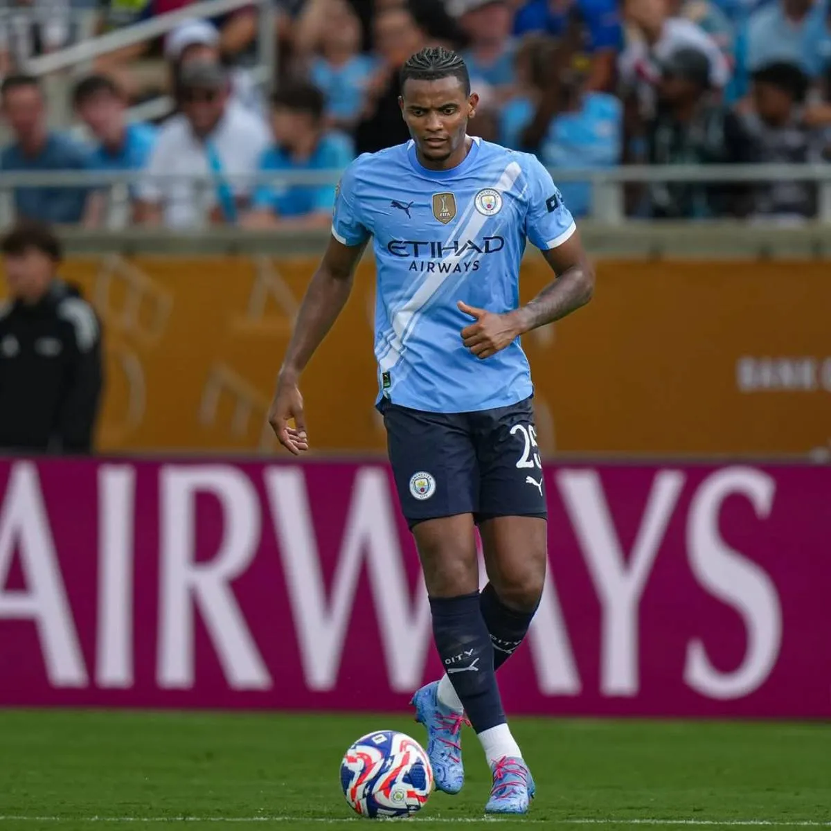 Akanji |@WhiteHartDeals