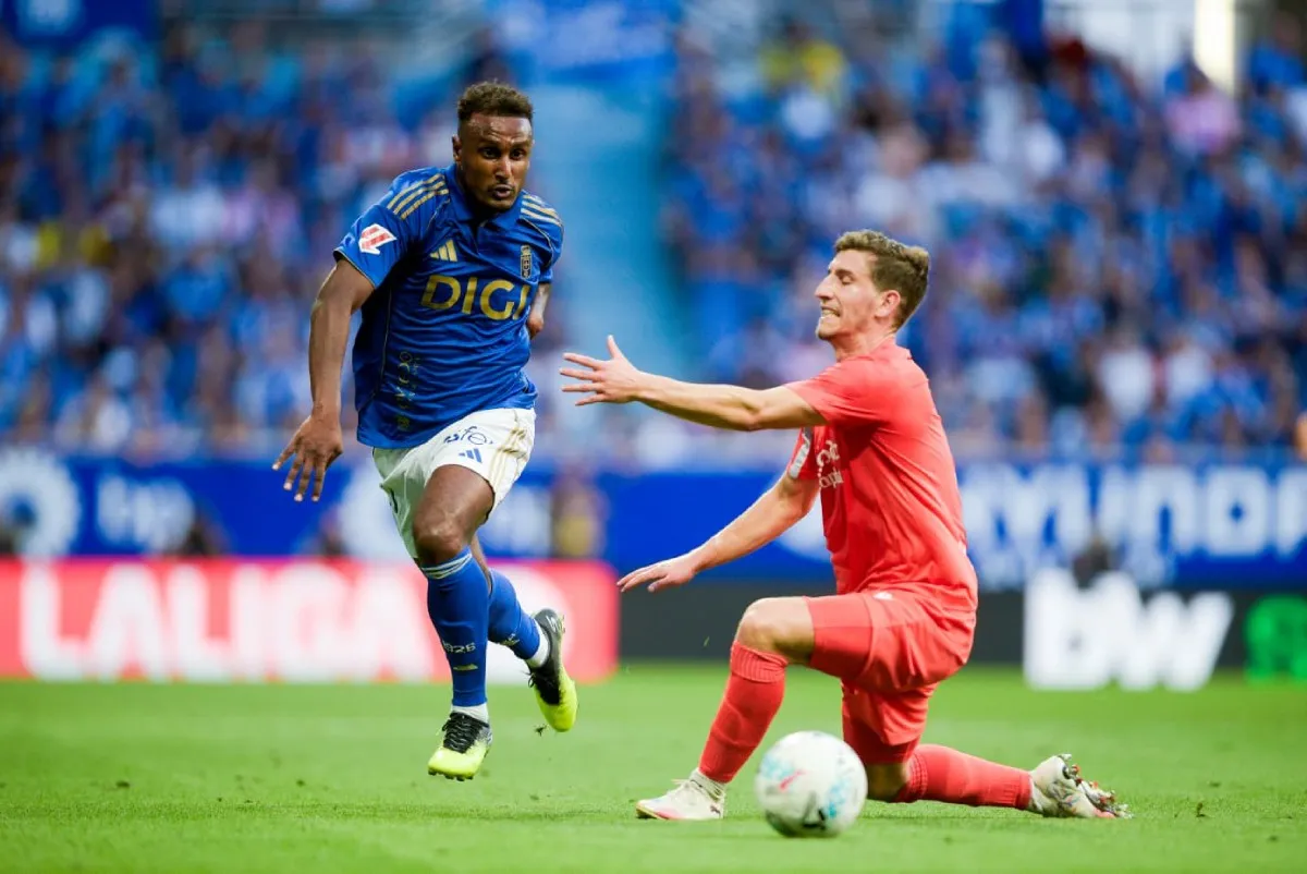 Acciones del juego | @RealOviedo