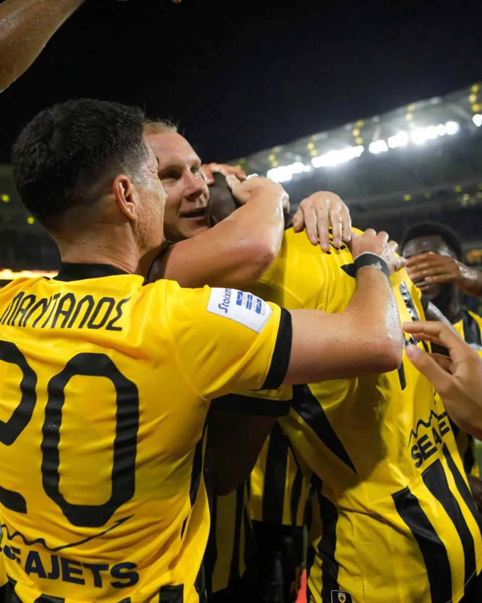 Acciones del juego | @AEK_FC_OFFICIAL