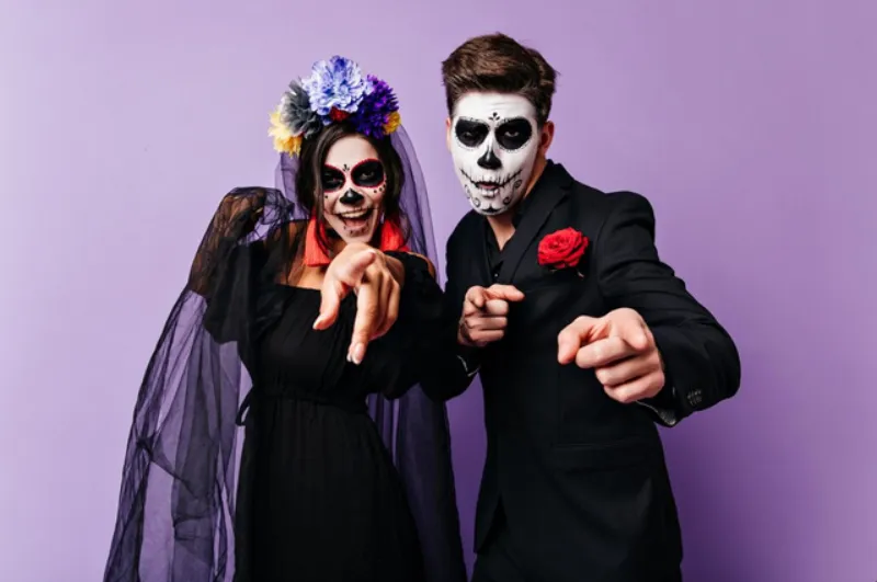 Hoy en día hay una fusión del Día de Muertos con el Halloween / FREEPIK