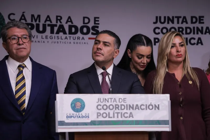 El pleito entre las legisladoras de inmediato se hizo viral / Redes Sociales