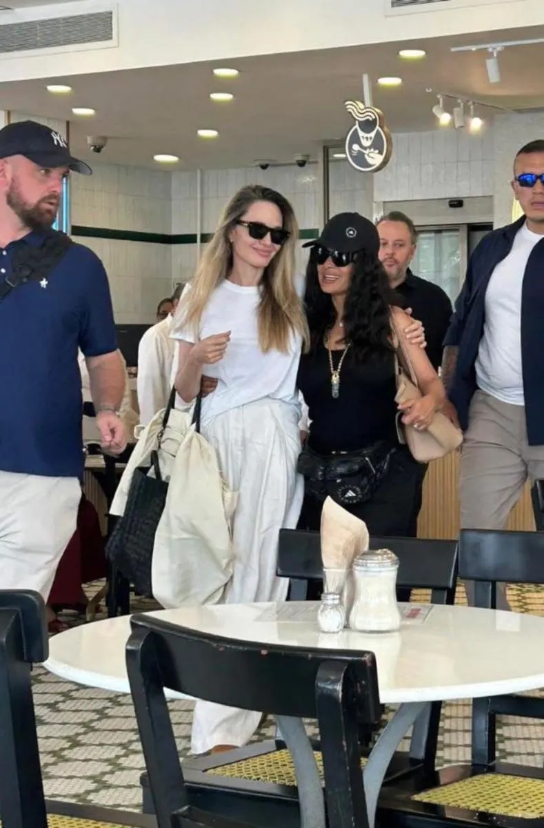 Hasta el momento no se sabe, qué hacían las actrices en Veracruz / Especial