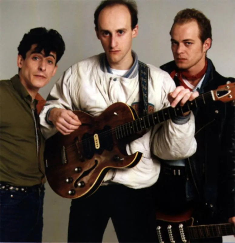 Los hermanos Martínez siempre supieron que el rock era el camino de la rebeldía / FB: @ilegalesrock