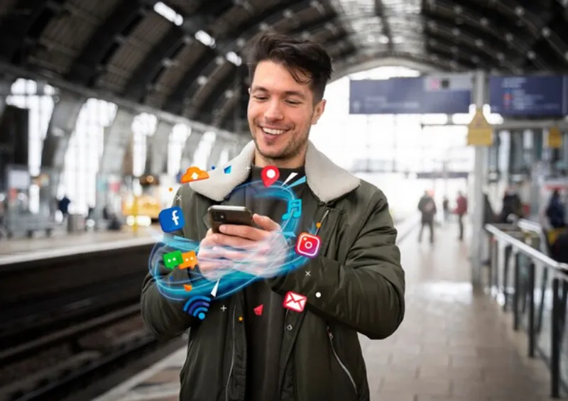 Desde videojuegos hasta redes sociales dejaron cargar / FREEPIK