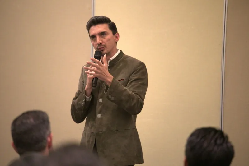 Alejandro Martínez Araiza | ESPECIAL