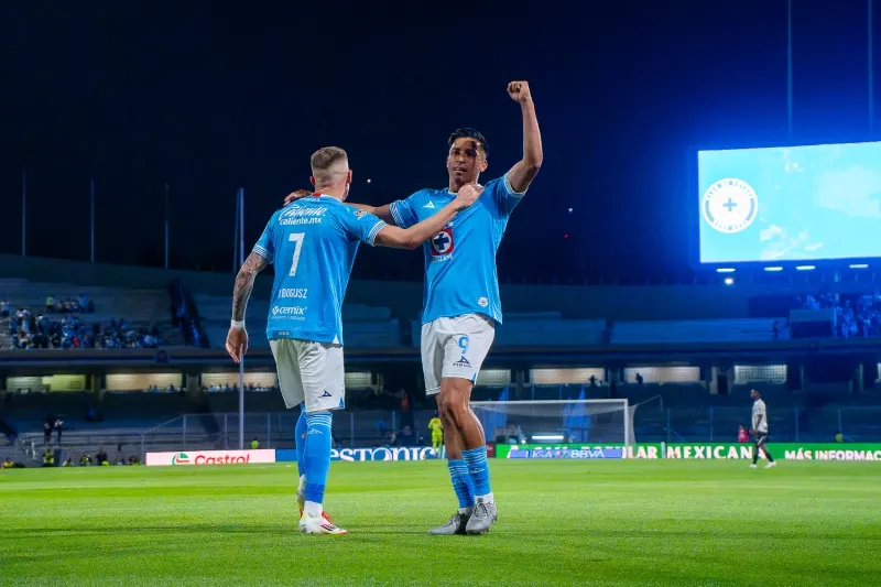 Sepúlveda en festejo de gol como local en CU