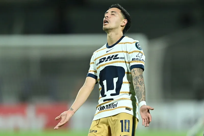 Suárez en lamento con Pumas